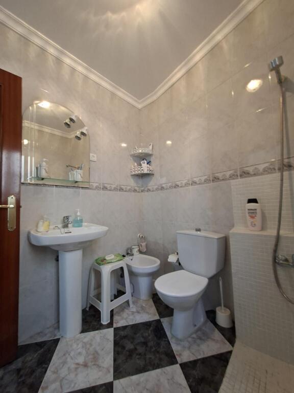 Gran oportunidad, casa en Guadalcanal con amplio solar urban - foto 19