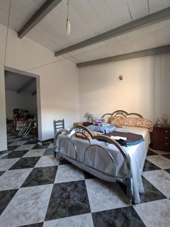 Gran oportunidad, casa en Guadalcanal con amplio solar urban - foto 10