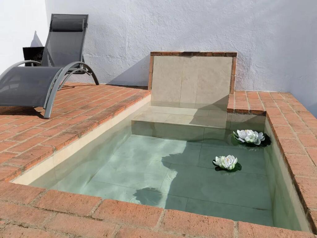 Gran oportunidad, conjunto de dos preciosos apartamentos rurales en Constantina!!!