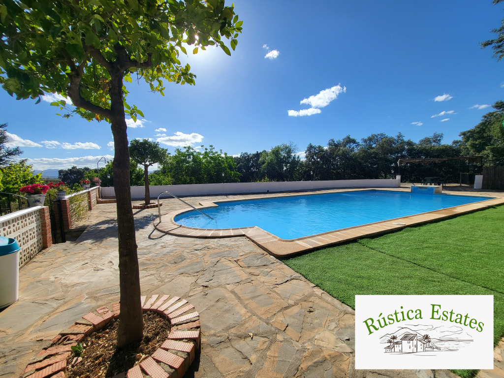 Casa de campo-Masía en Venta en Ronda Málaga