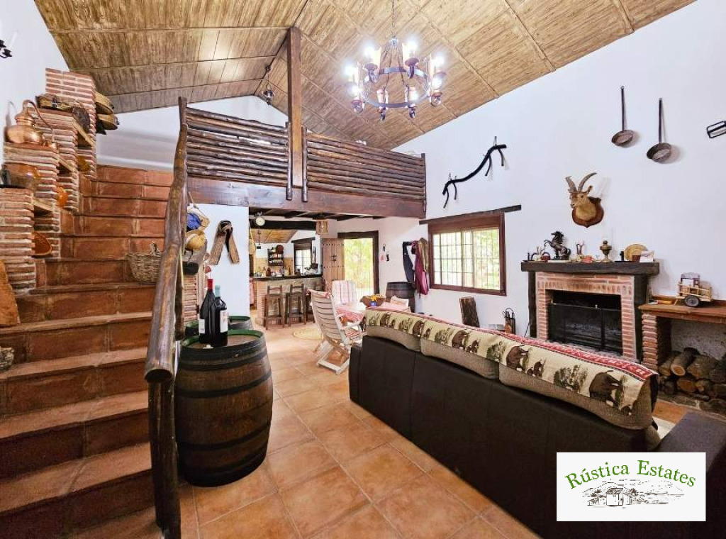 Casa de campo-Masía en Venta en Jubrique Málaga - foto 3
