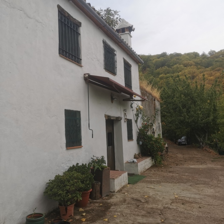 Casa de campo-Masía en Venta en Jubrique Málaga