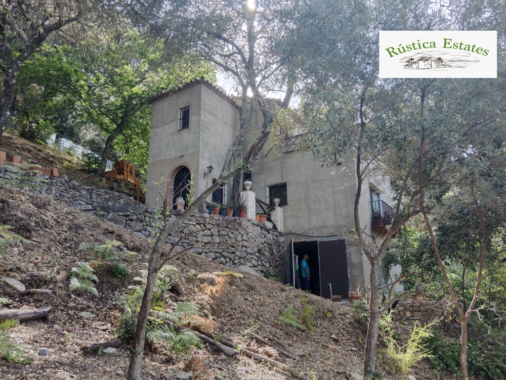 Casa de campo-Masía de Obra Nueva en Venta en Algatocin Málaga