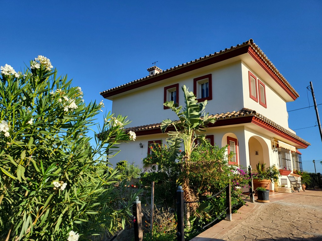 Casa-Chalet en Venta en Estepona Málaga - foto 3