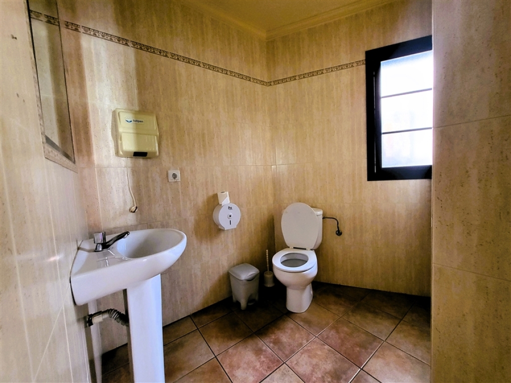 Edificio Viviendas en Venta en Benahavis Málaga - foto 16
