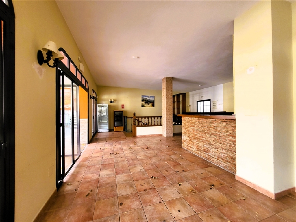 Edificio Viviendas en Venta en Benahavis Málaga - foto 18