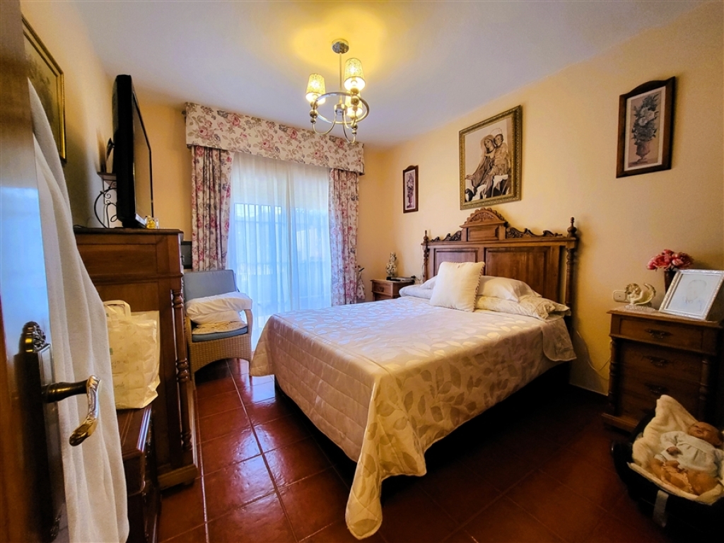 Edificio Viviendas en Venta en Benahavis Málaga - foto 6