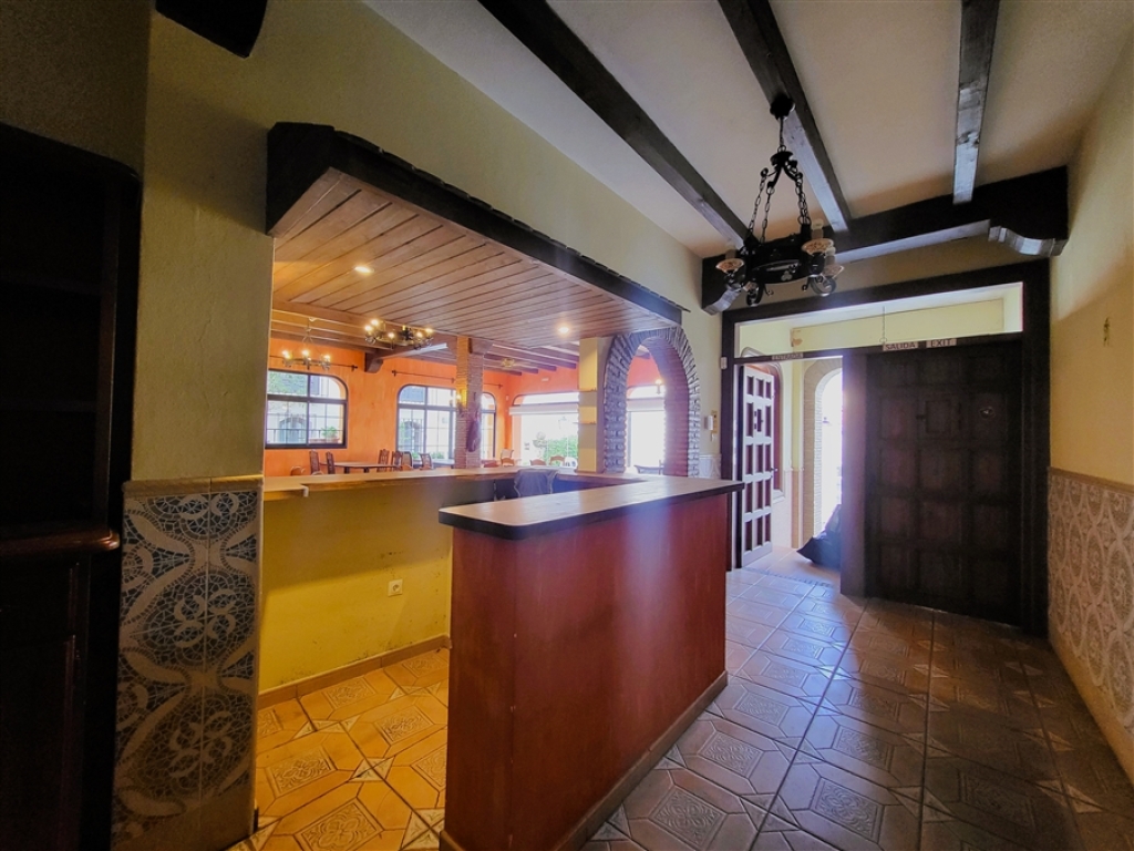 Edificio Viviendas en Venta en Benahavis Málaga - foto 9