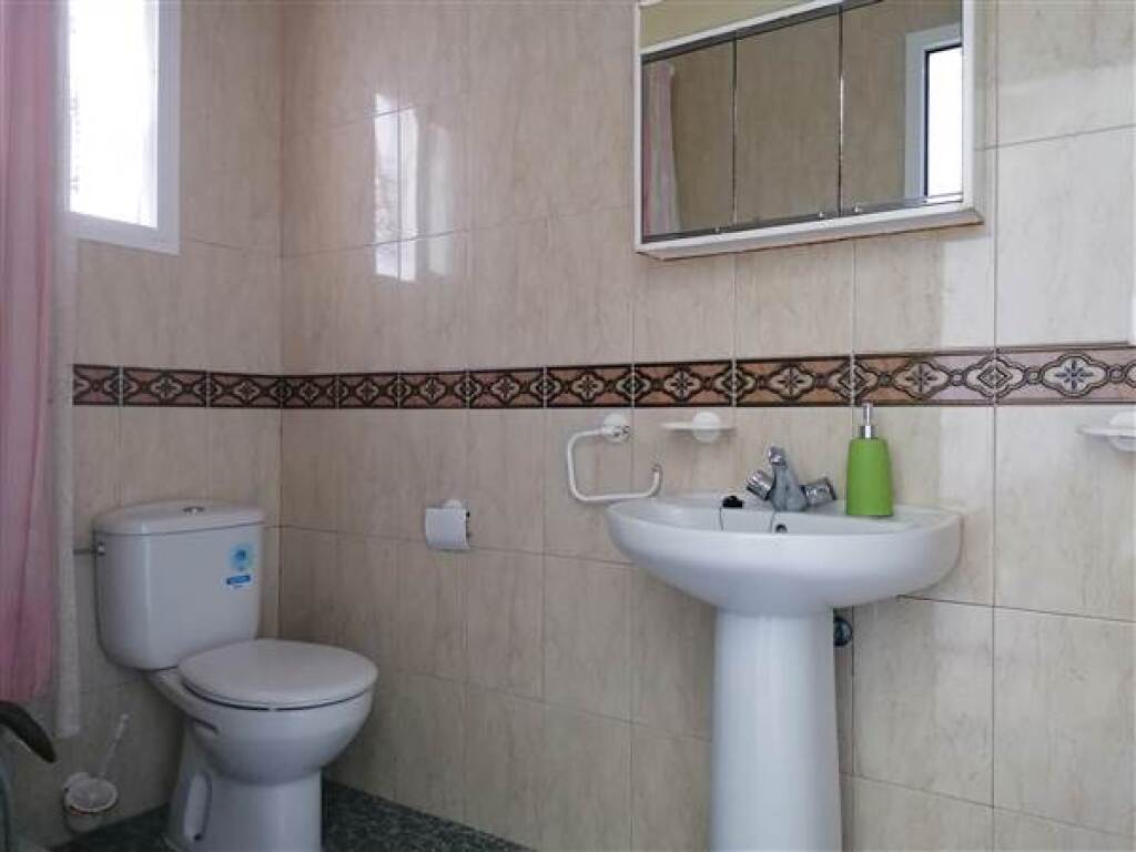 Casa de pueblo en Venta en Cortes De La Frontera Málaga - foto 7