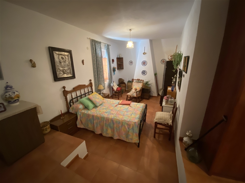 Casa de pueblo en Venta en Benalauria Málaga - foto 5