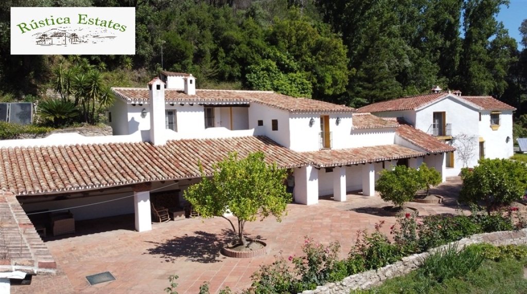 Casa de campo-Masía en Venta en Gaucín Málaga