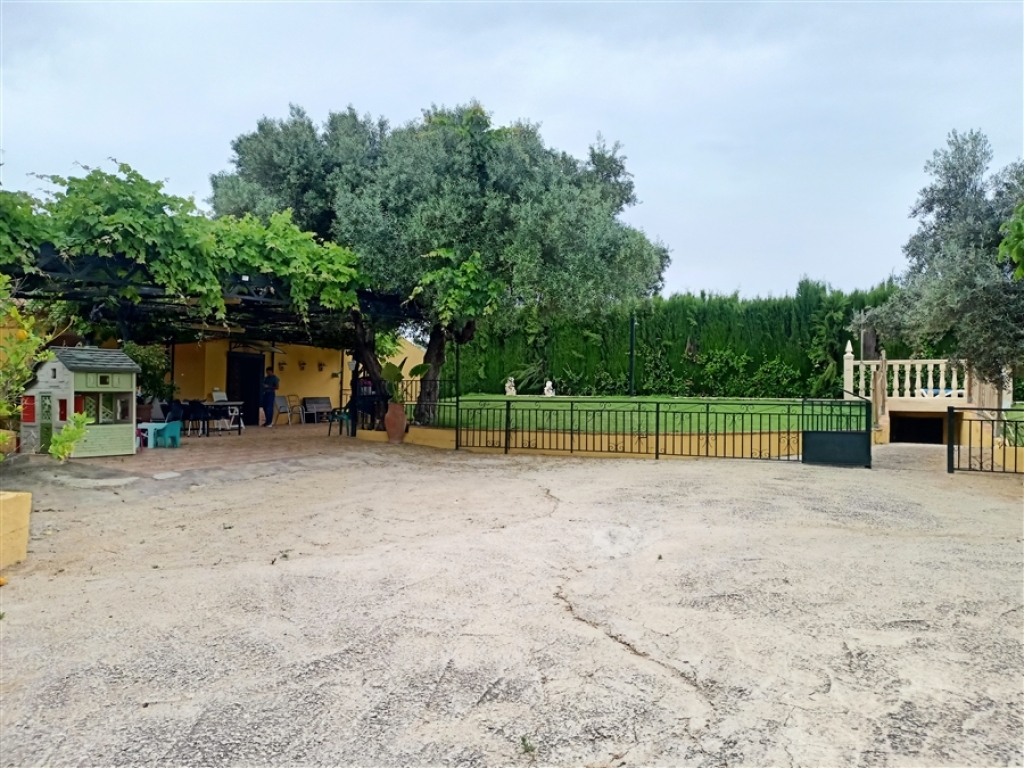 Casa-Chalet en Venta en Arriate Málaga - foto 2