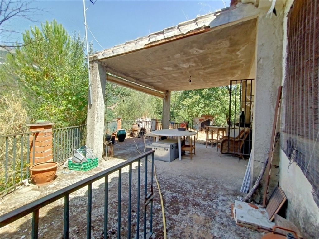 Casa de campo-Masía en Venta en Algatocin Málaga