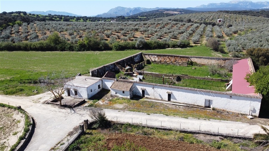 Casa de campo-Masía en Venta en Ronda Málaga - foto 4