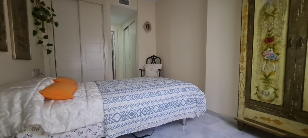 Piso en Venta en Estepona Málaga - foto 6