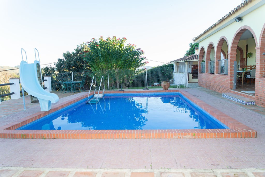 Casa-Chalet en Venta en San Pablo De Buceite Cádiz - foto 40