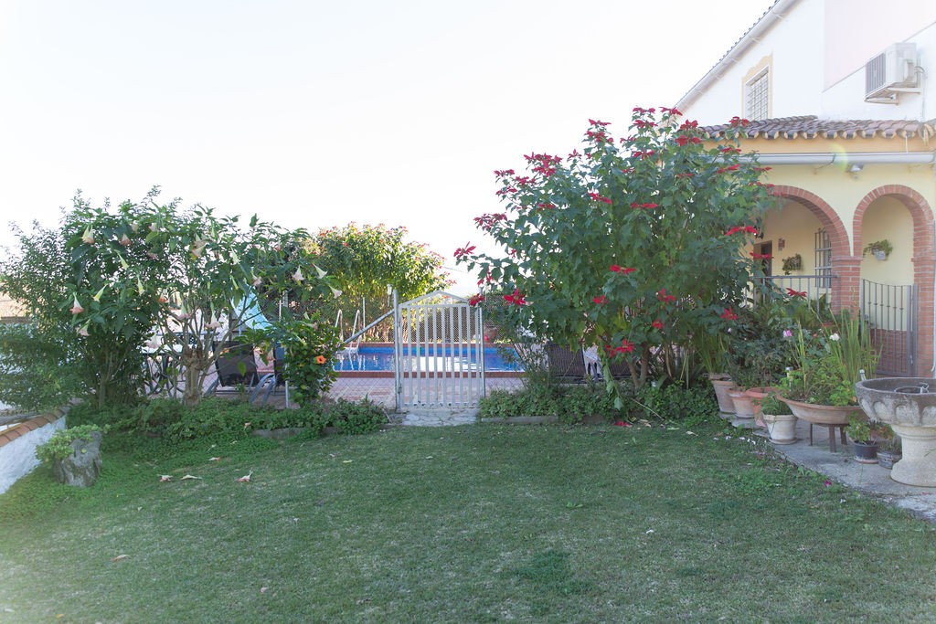 Casa-Chalet en Venta en San Pablo De Buceite Cádiz - foto 8