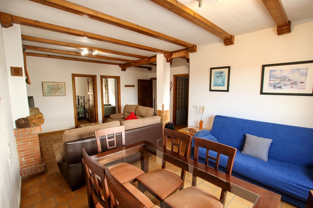 Casa de pueblo en Venta en Cortes De La Frontera Málaga - foto 4