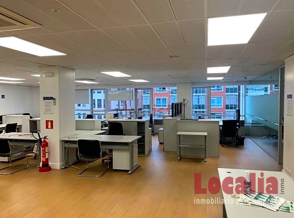 Oficinas amplias en perfecto estado (Bilbao). - foto 4