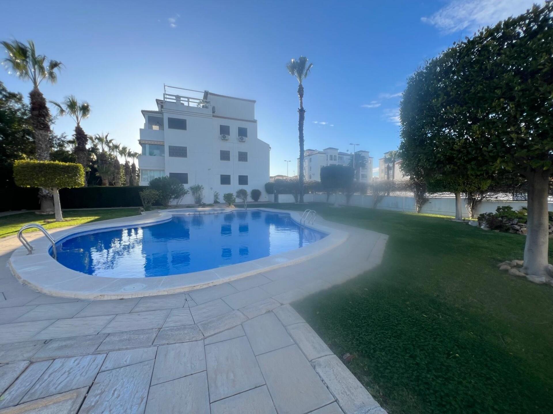 Apartamento 3 habitaciones 90m² en venta - PAU 26