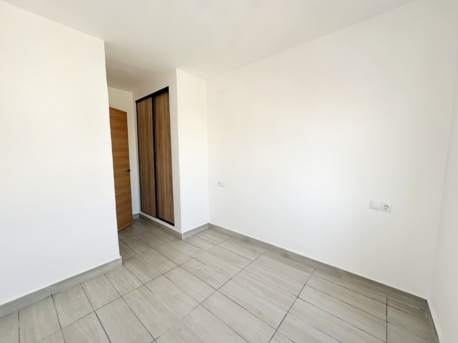Apartamento 2 habitaciones 62m² en venta - Estacion de autob - foto 11
