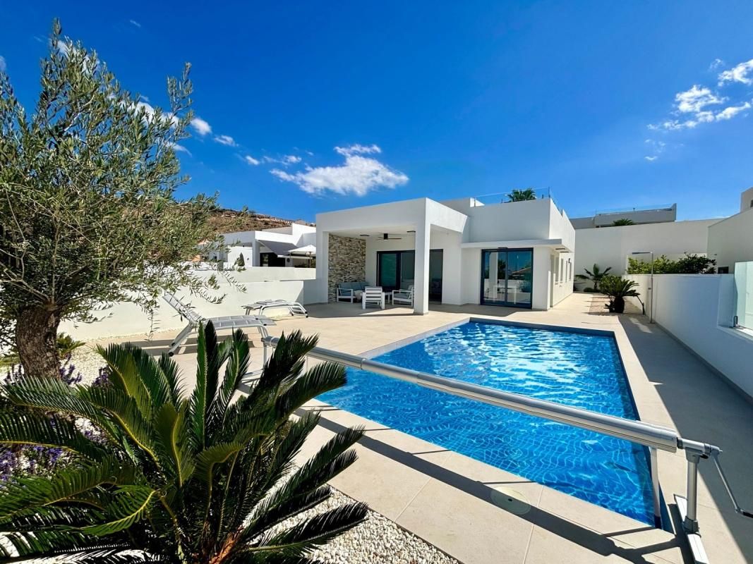 Villa 3 habitaciones 120m² en venta - Centro de la Ciudad Qu
