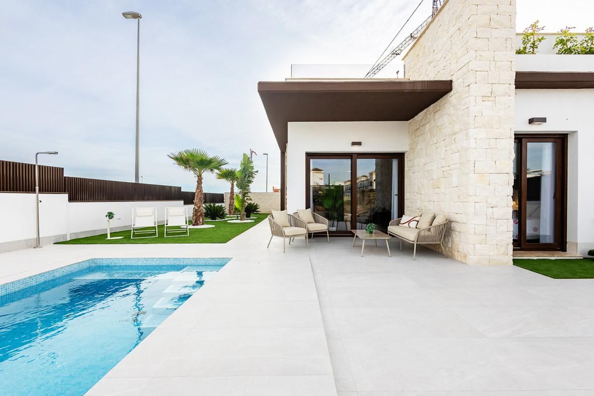 Villa 2 habitaciones 133m² en venta - Desamparados-Hurchillo-Torremendo