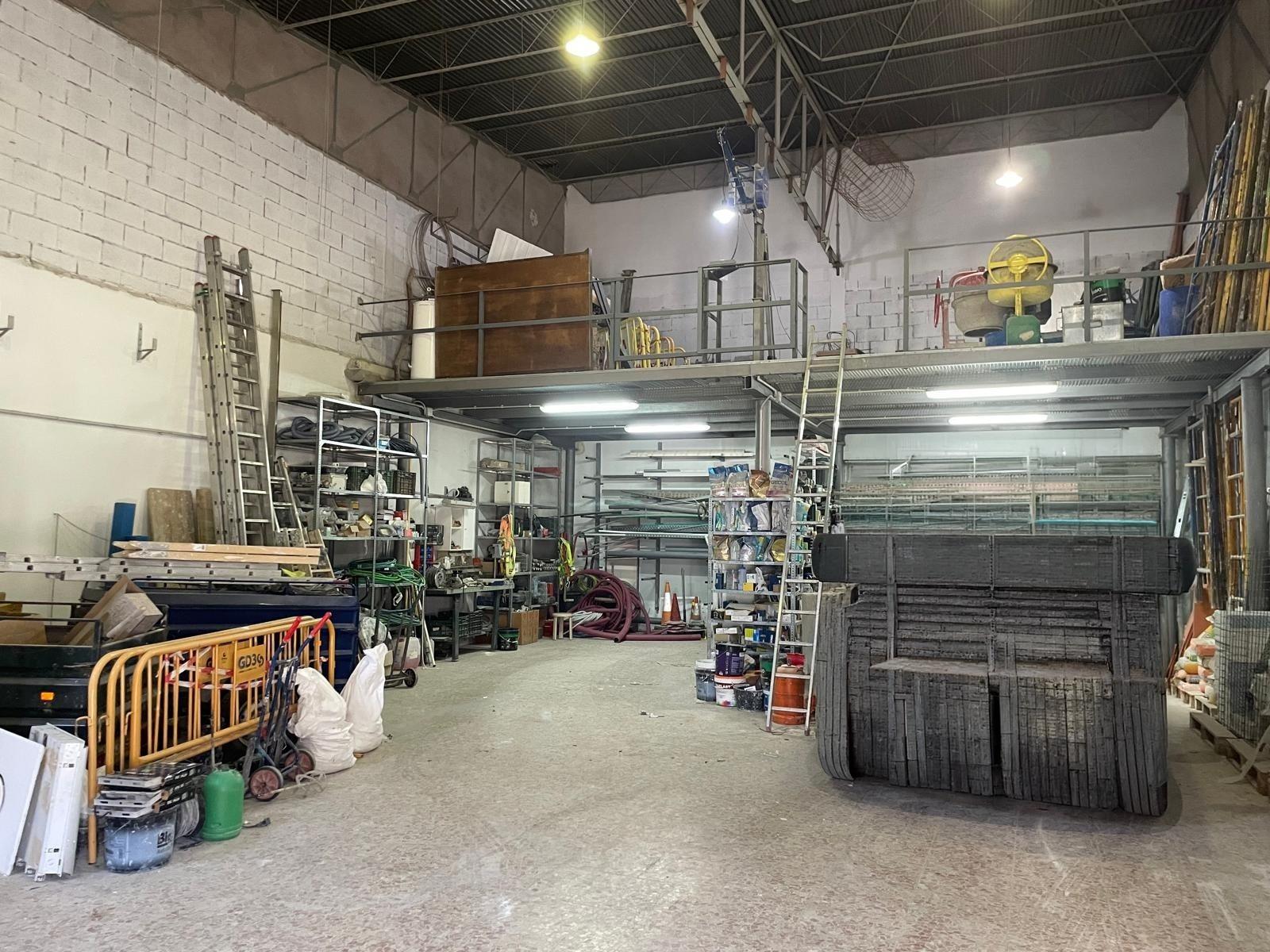 NAVE EN  VENTA EN EL Pº AMARGACENA
