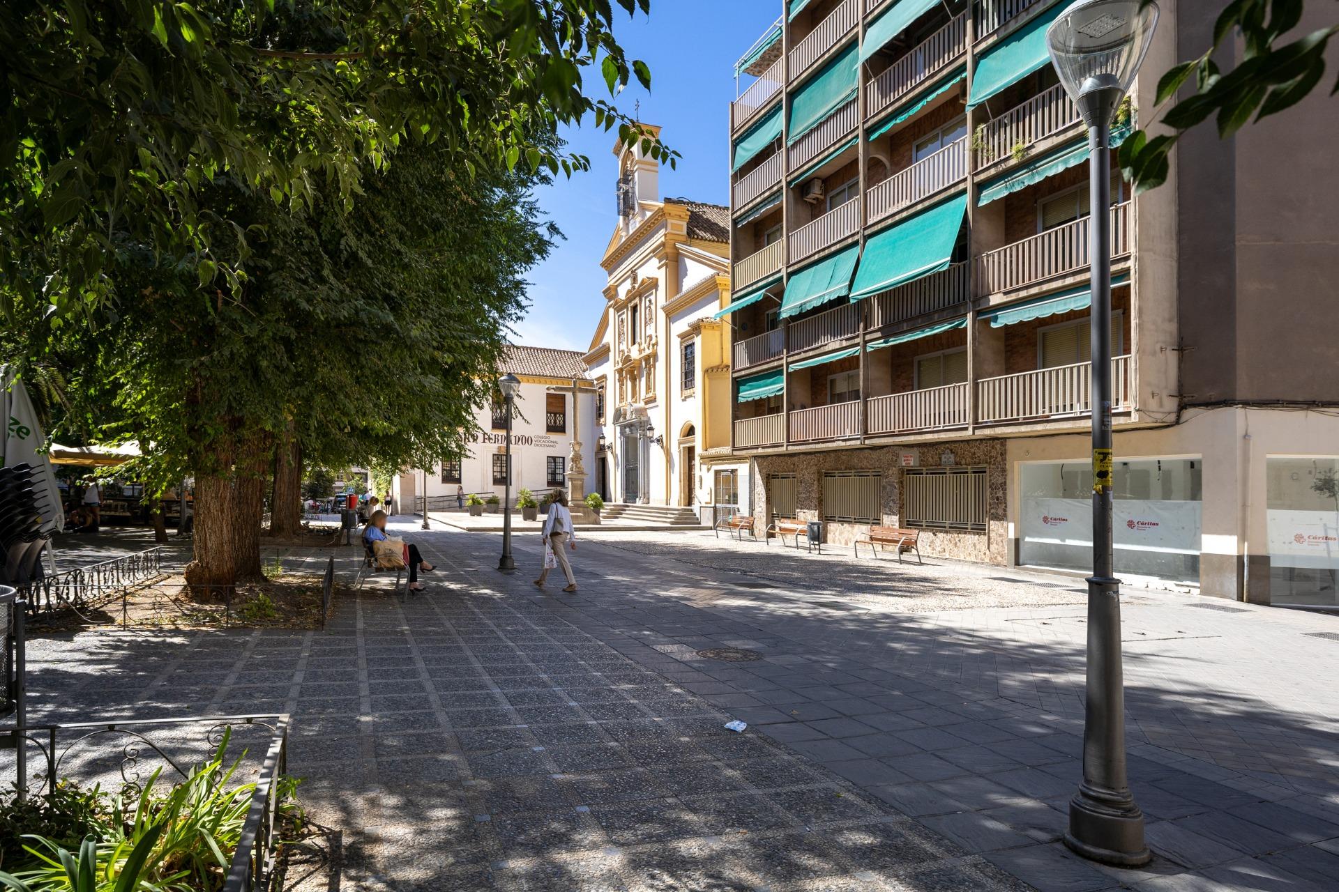 Oportunidad de negocio por jubilación. Se vende local con ne - foto 14