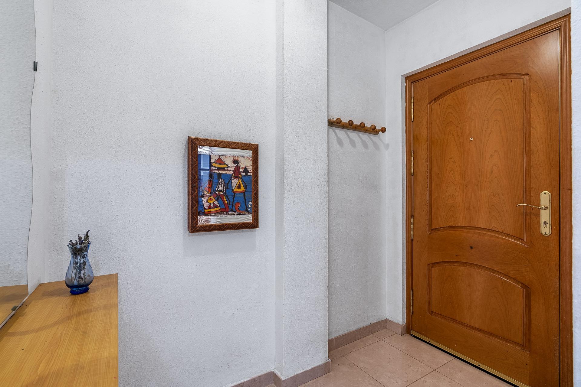 PRECIOSA CASA ADOSADA EN EL CENTRO DE PELIGROS - foto 12