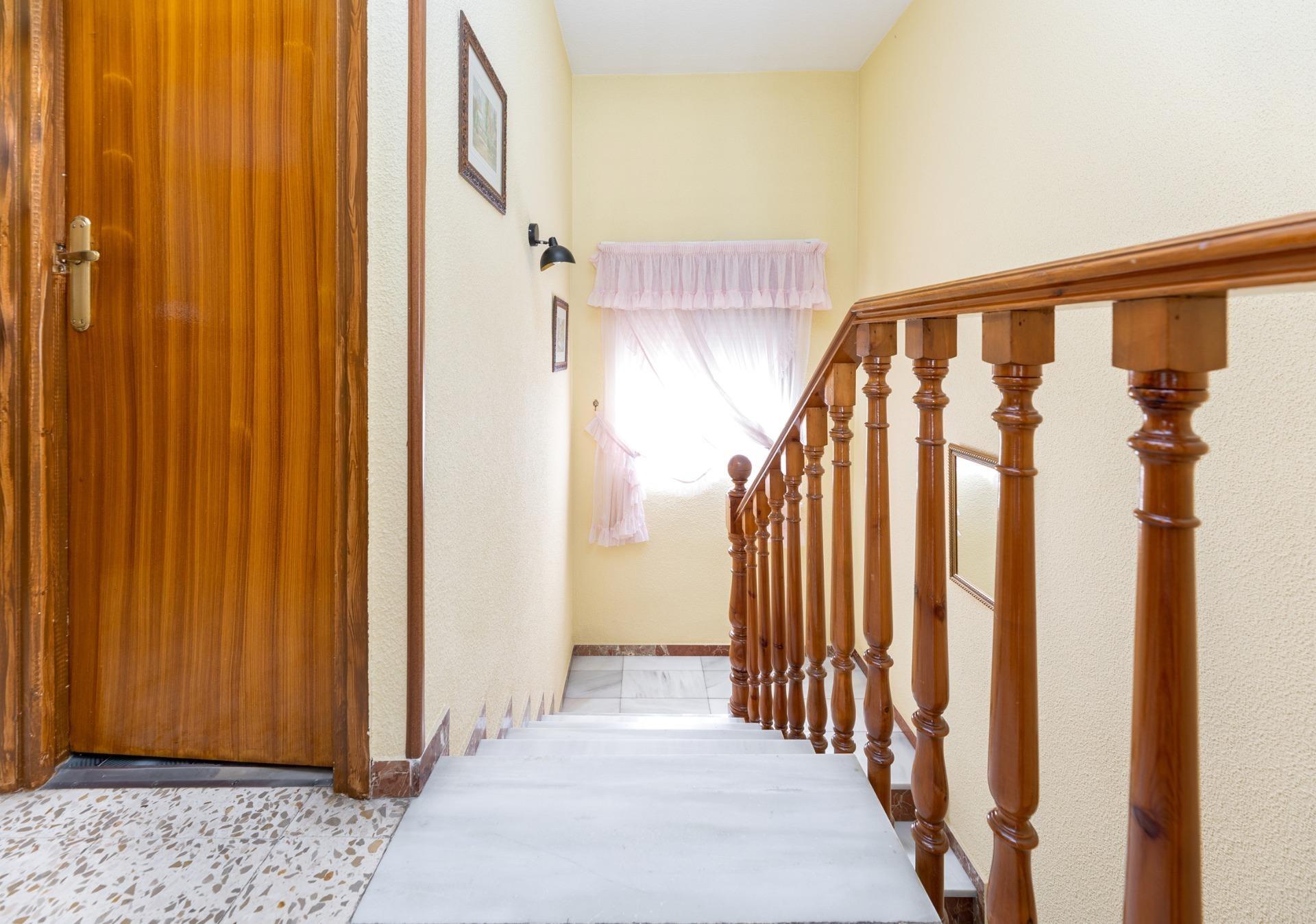 CASA EN VENTA EN ARMILLA - foto 8