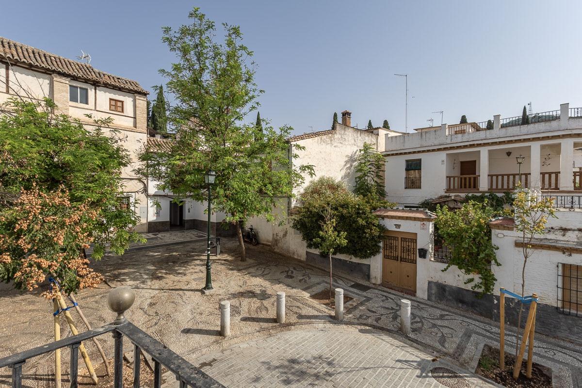 Gran casa histórica con patio central, terrazas y cochera en - foto 29