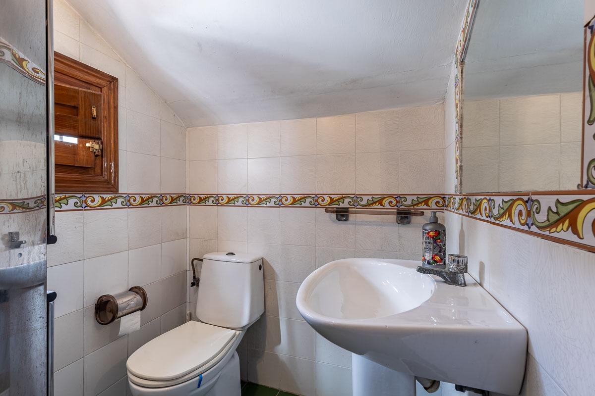 Gran casa histórica con patio central, terrazas y cochera en - foto 41