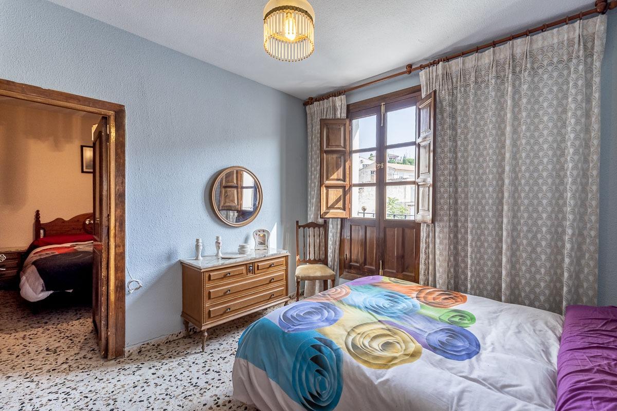 Gran casa histórica con patio central, terrazas y cochera en - foto 44