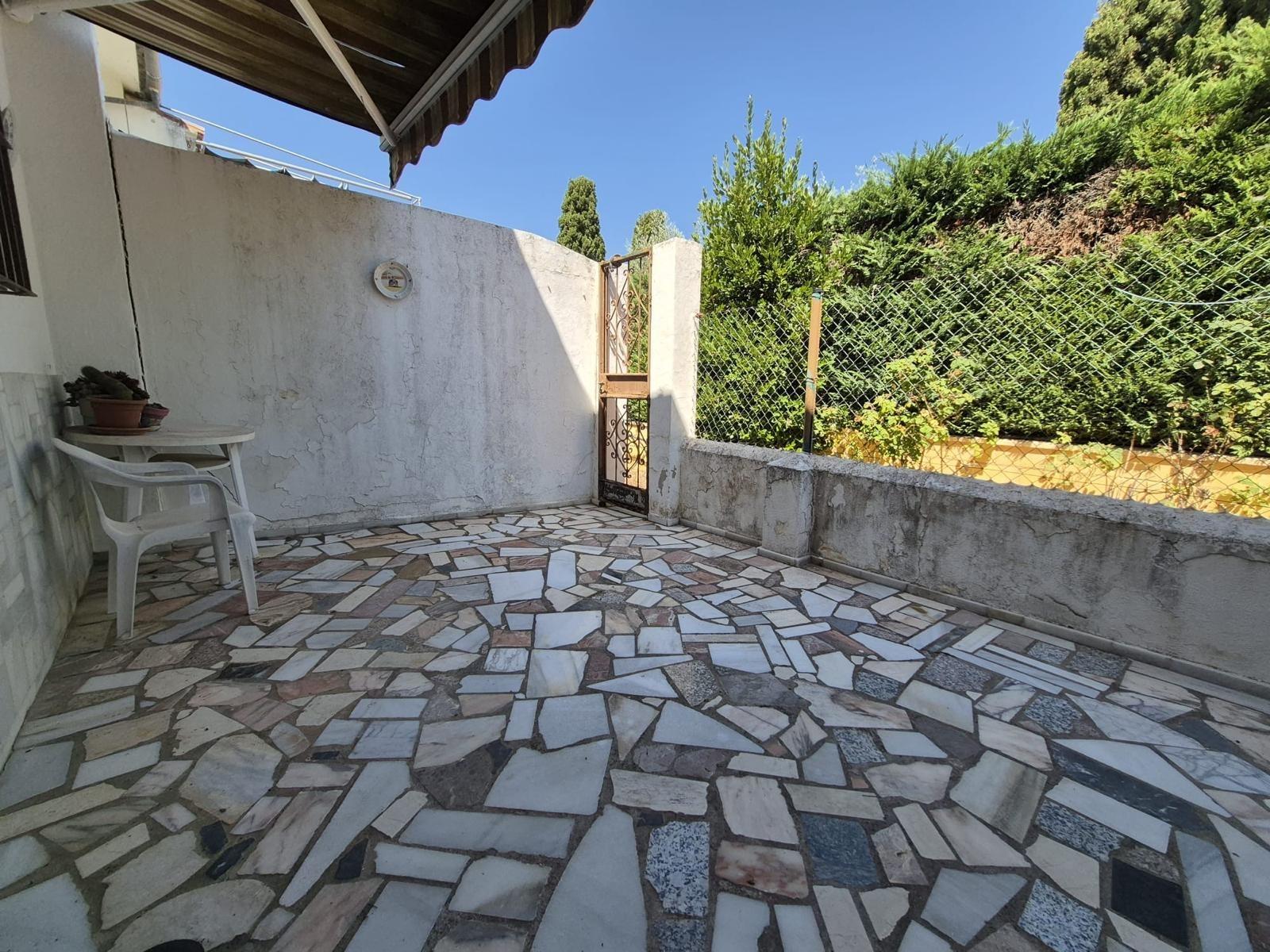 Bajo con patio privado en Atalaya-Isdabe, a UNOS PASOS de la - foto 9