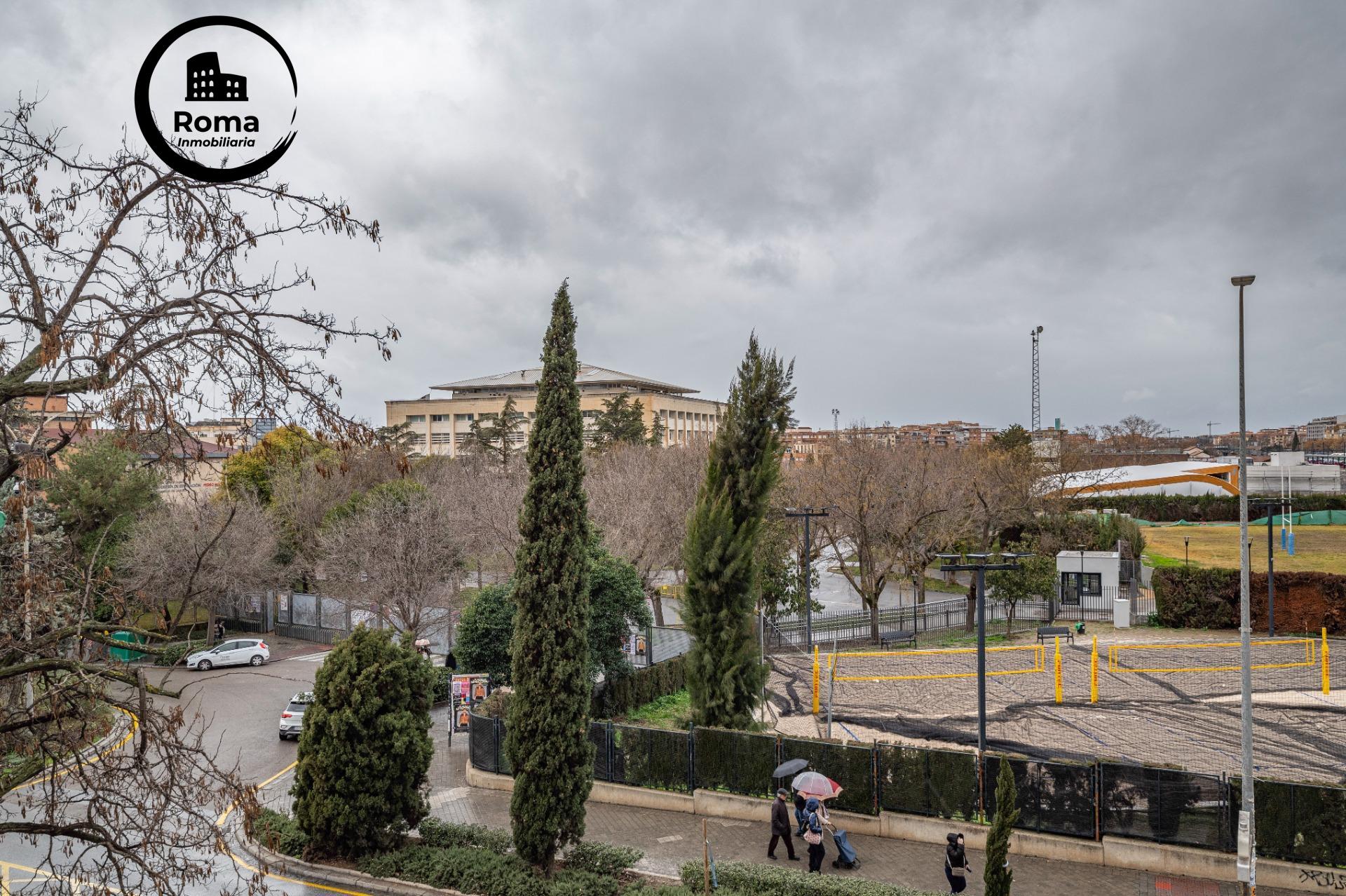 Gran Piso Reformado en Constitución, Frente a Paseillos Univ - foto 41