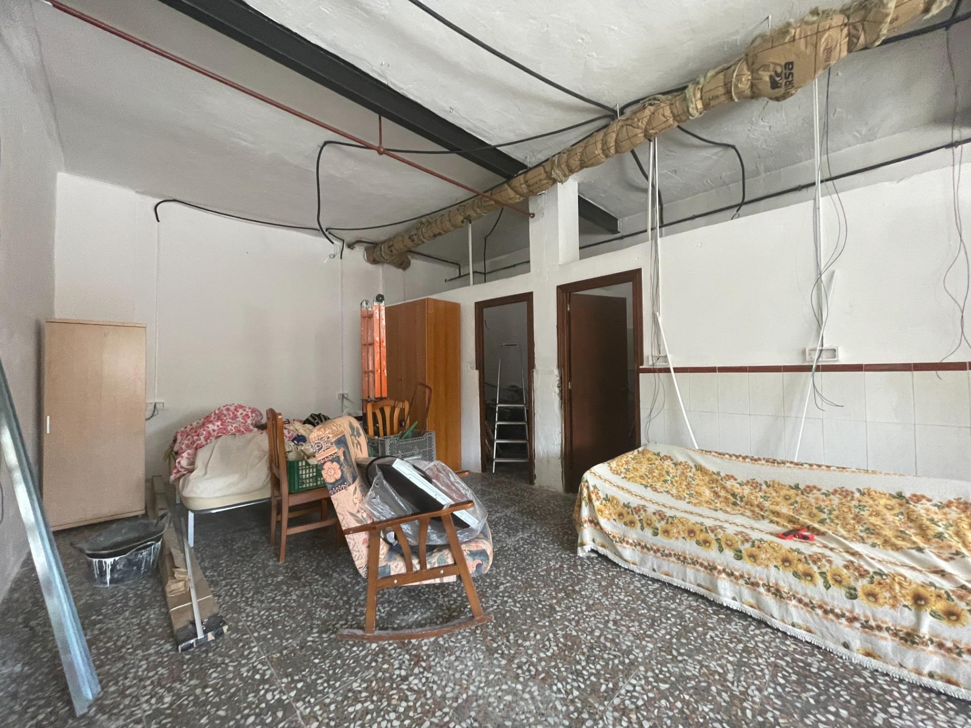 Local en proceso de cambio a vivienda con proyecto realizado - foto 5