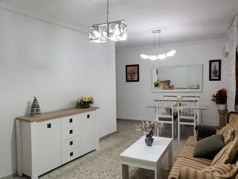 Vivienda en planta baja en casco Histórico / San Pedro