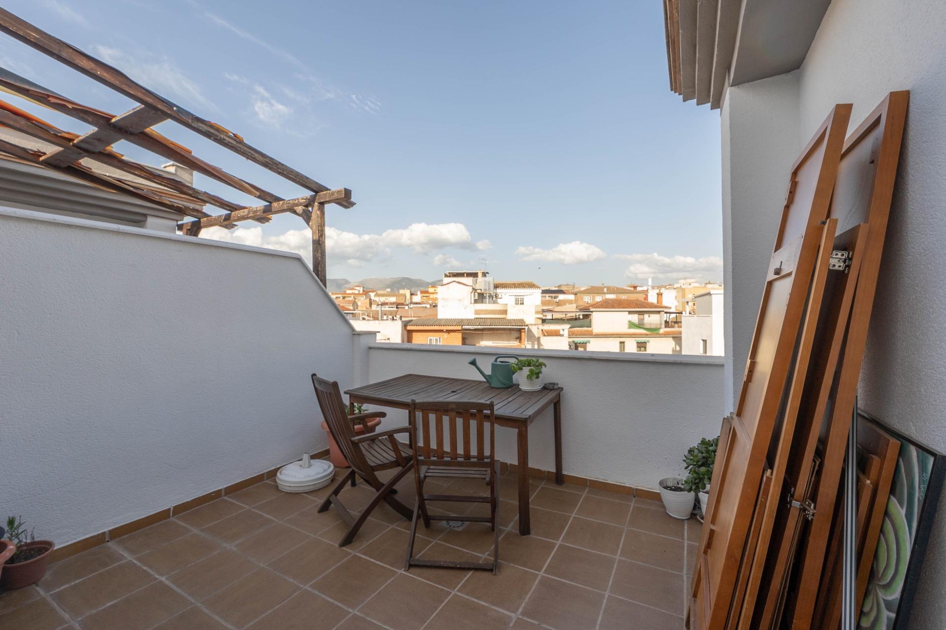 OPORTUNIDAD INVERSORES! ATICO PRECIOSO EN MARACENA CON RENTA - foto 5
