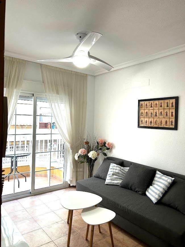 Apartamento en Torrevieja cerca del mar - foto 4