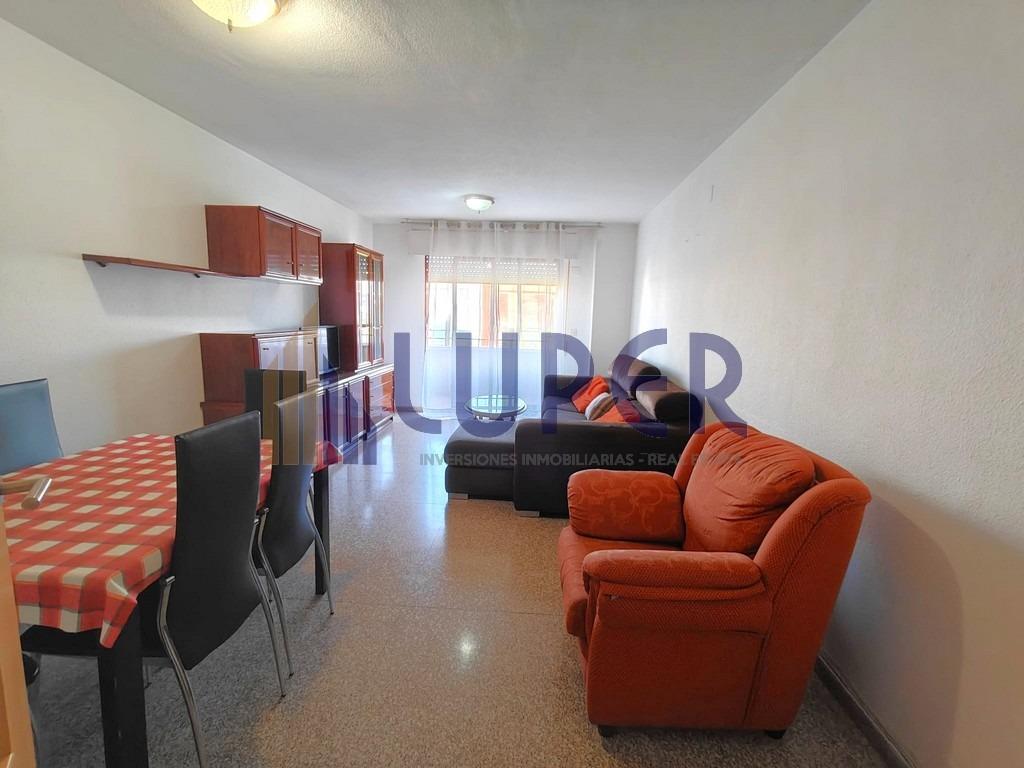 habitaciones EN ALQUILER EN PISO DE ESTUDIANTES