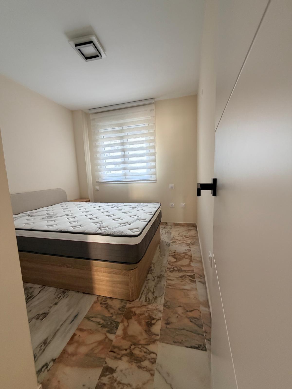 ¡Apartamento Reformado en el Corazón de Badajoz! ✨ - foto 3