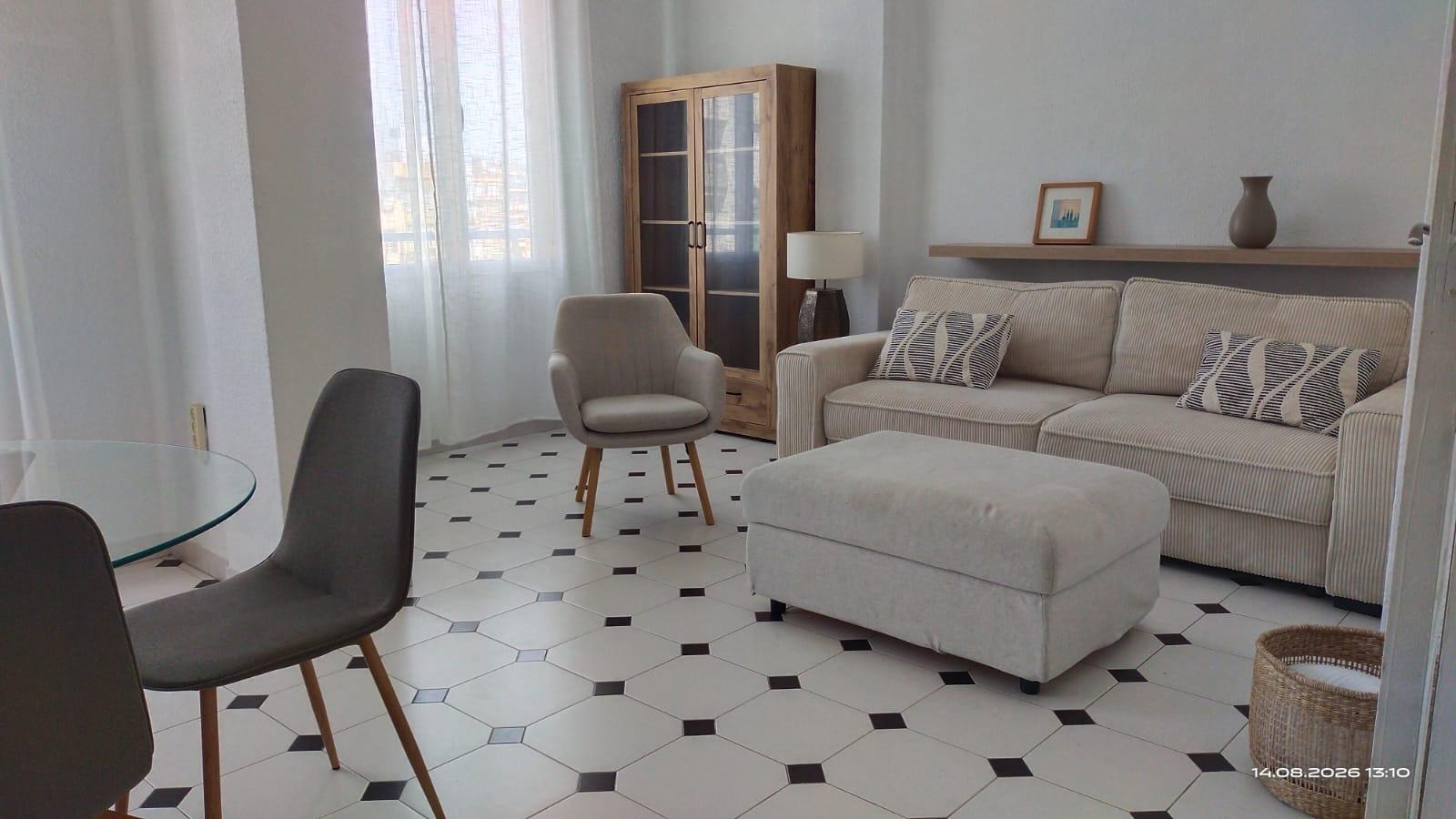Piso 1 habitación 71m² en alquiler - Russafa - foto 2