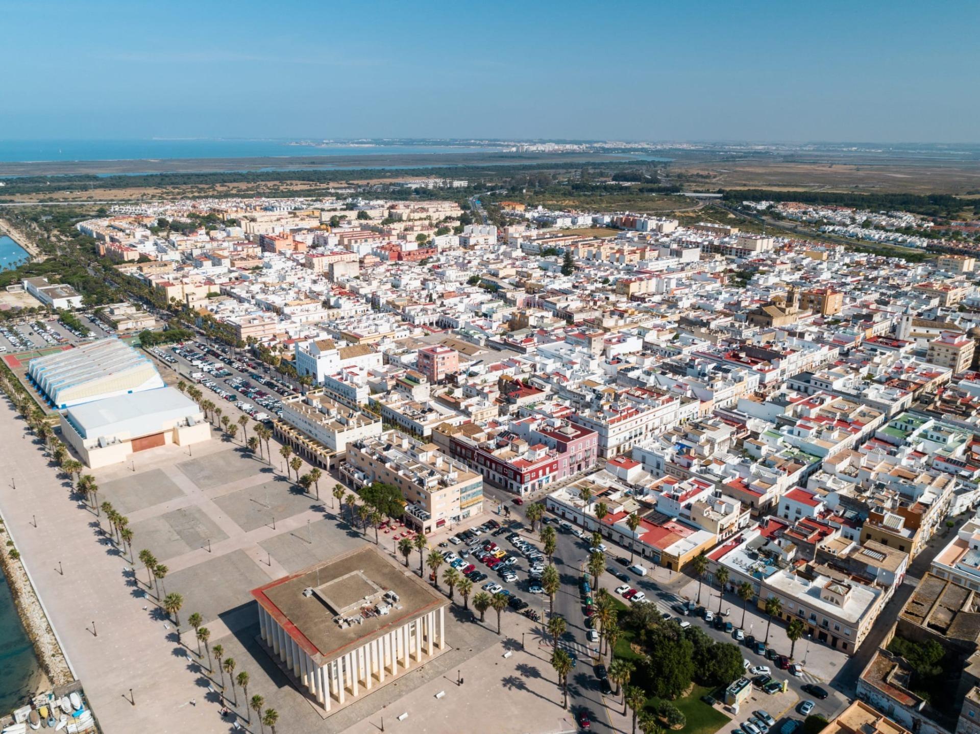 PISO EN PLANTA BAJA EN EL CENTRO
