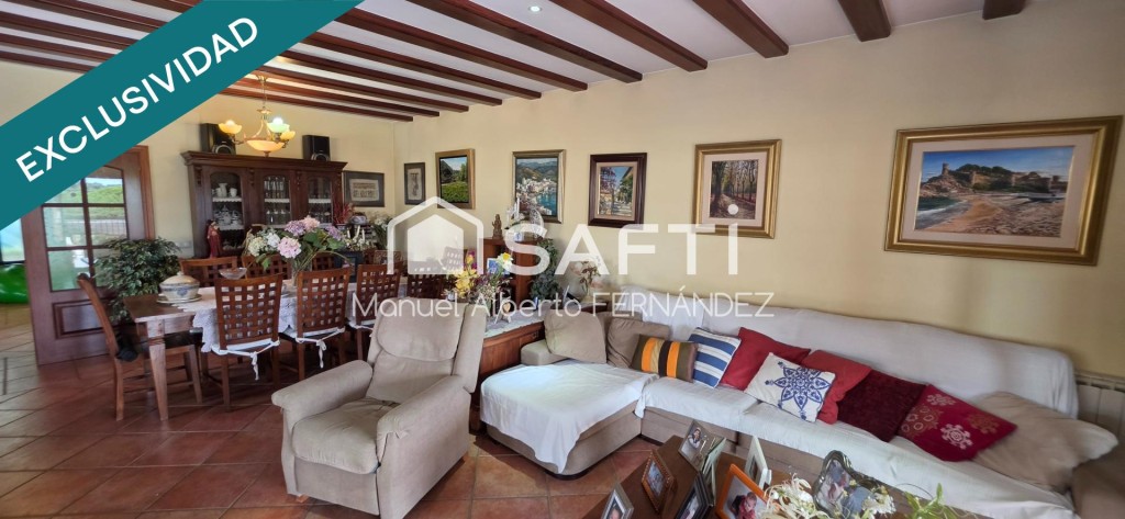 Una gran casa con carácter propio en Residencial Blanes - foto 4