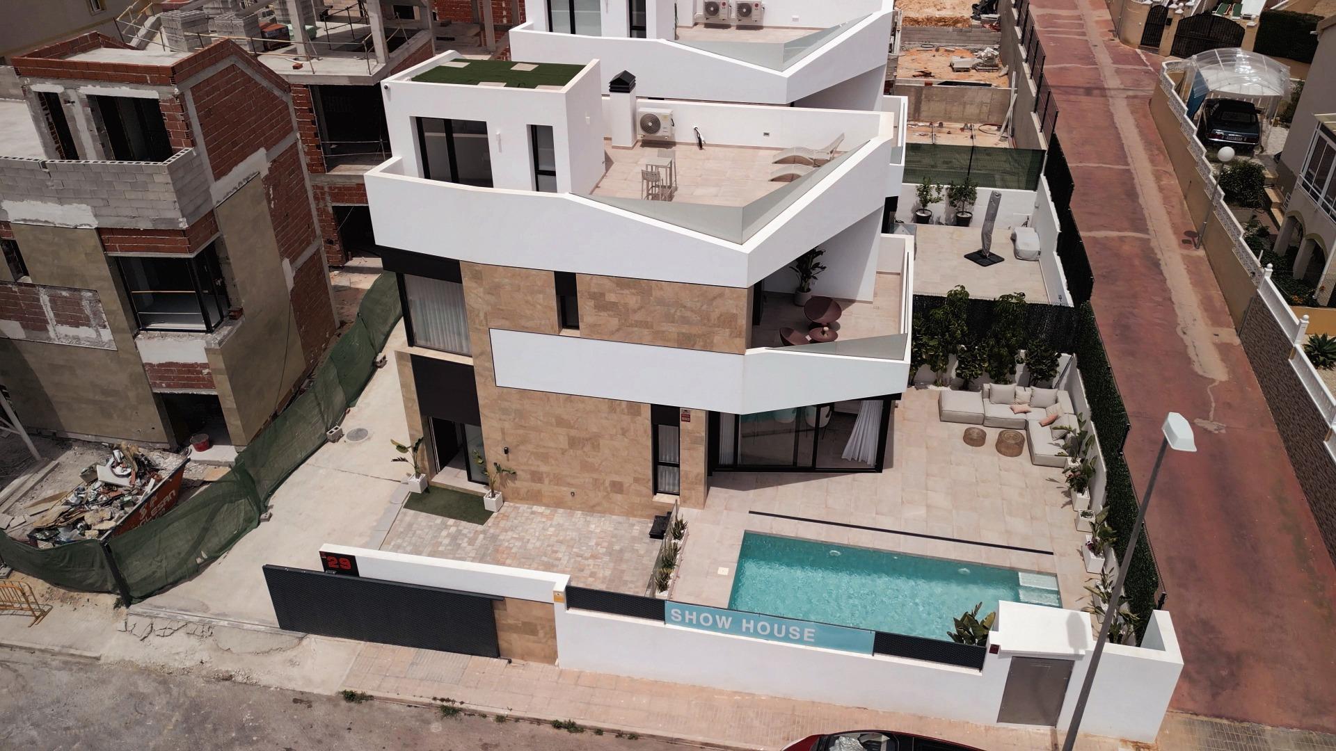 Villa 3 habitaciones 320m² en venta - La Florida - foto 2