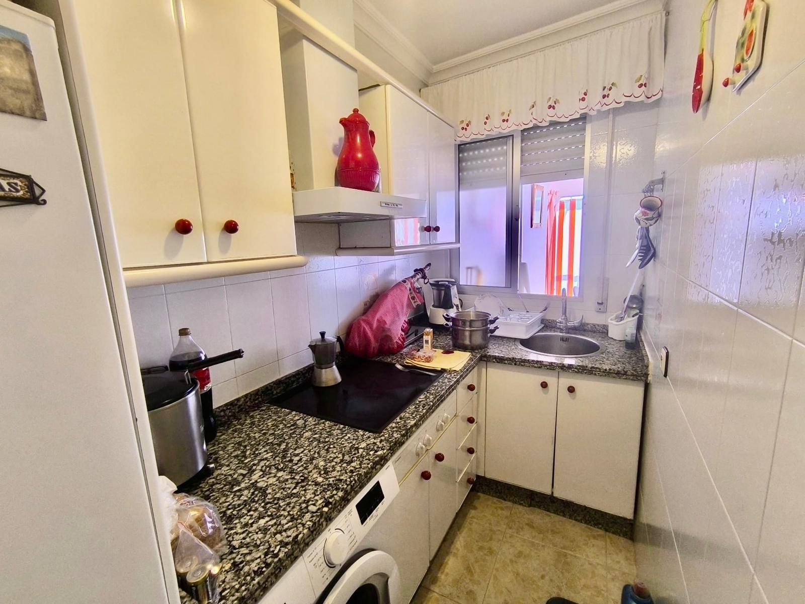 ALQUILER DE SEPTIEMBRE A JUNIO – VIVIENDA DE 3 habitaciones  - foto 5