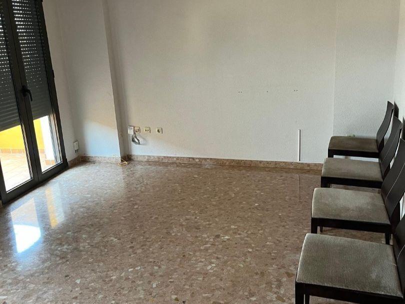 Se vende piso en Chiva, Valencia - foto 2