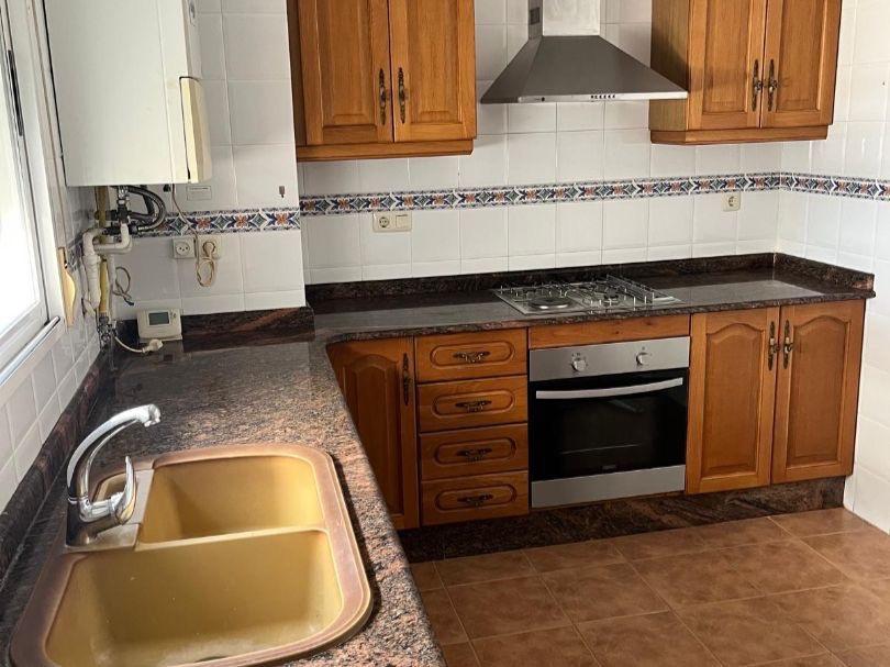 Se vende piso en Chiva, Valencia - foto 4