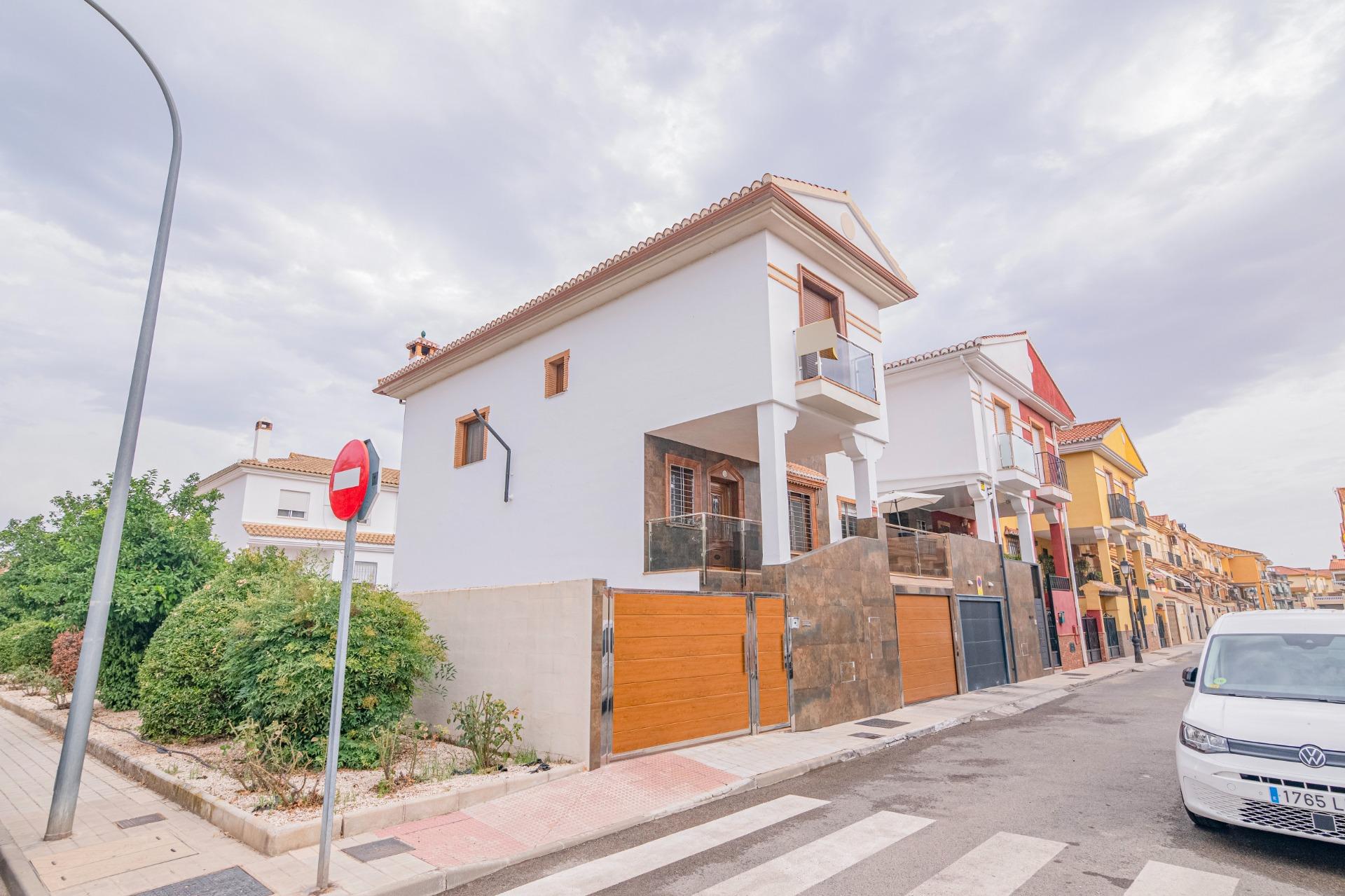 IMPRESIONANTE CASA EN AMBROZ!!!!!!!!!